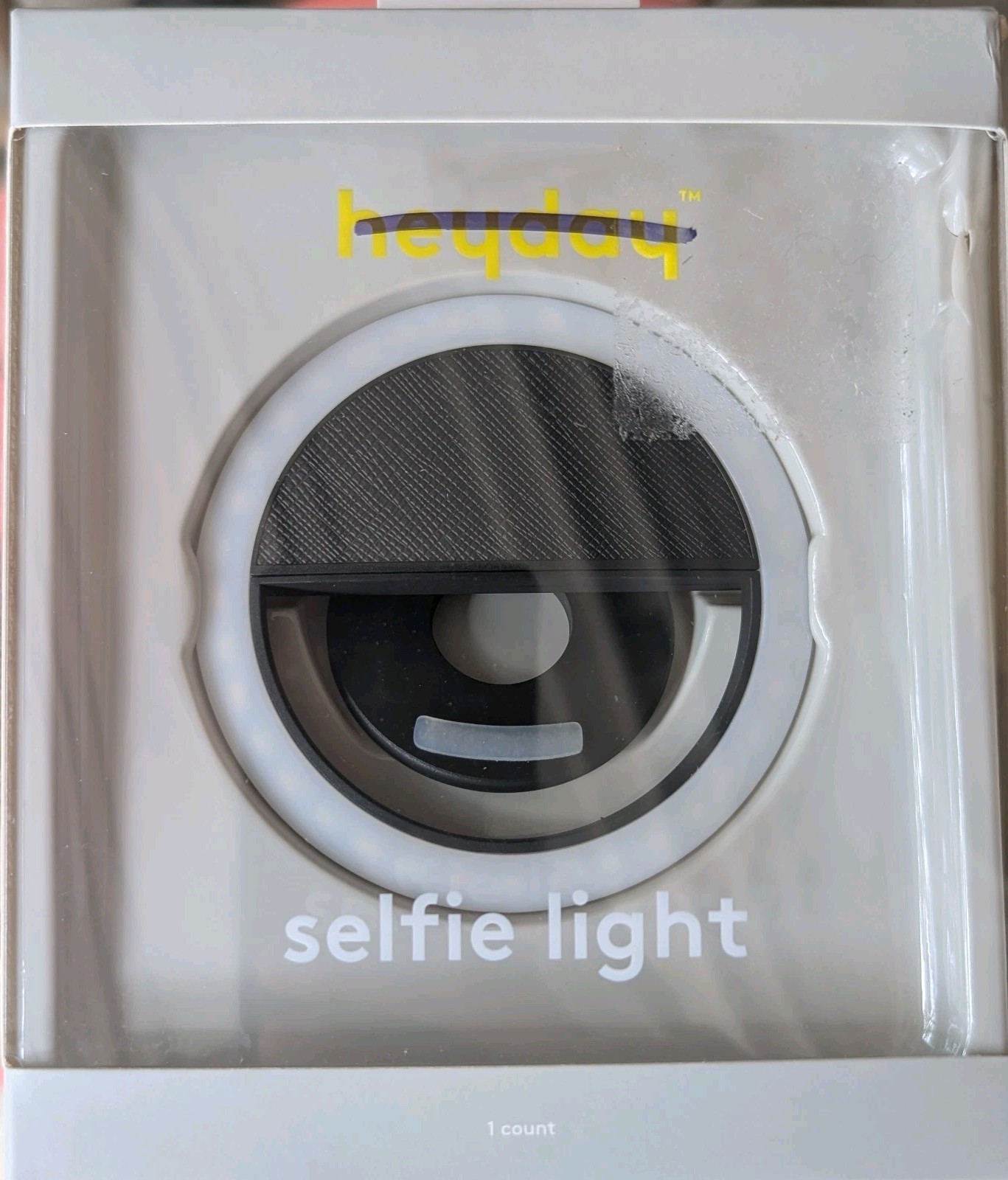 Selfie Light 4 Inch 3 Brightness Levels Warm/Cool Rechargeable With Cable New!!!