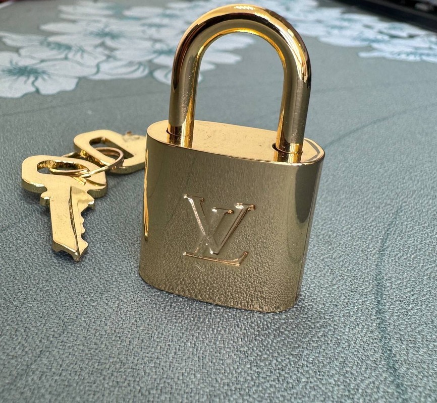 Louis Vuitton PadLock Gold Shinny Lock 2 Key Brass Number 315