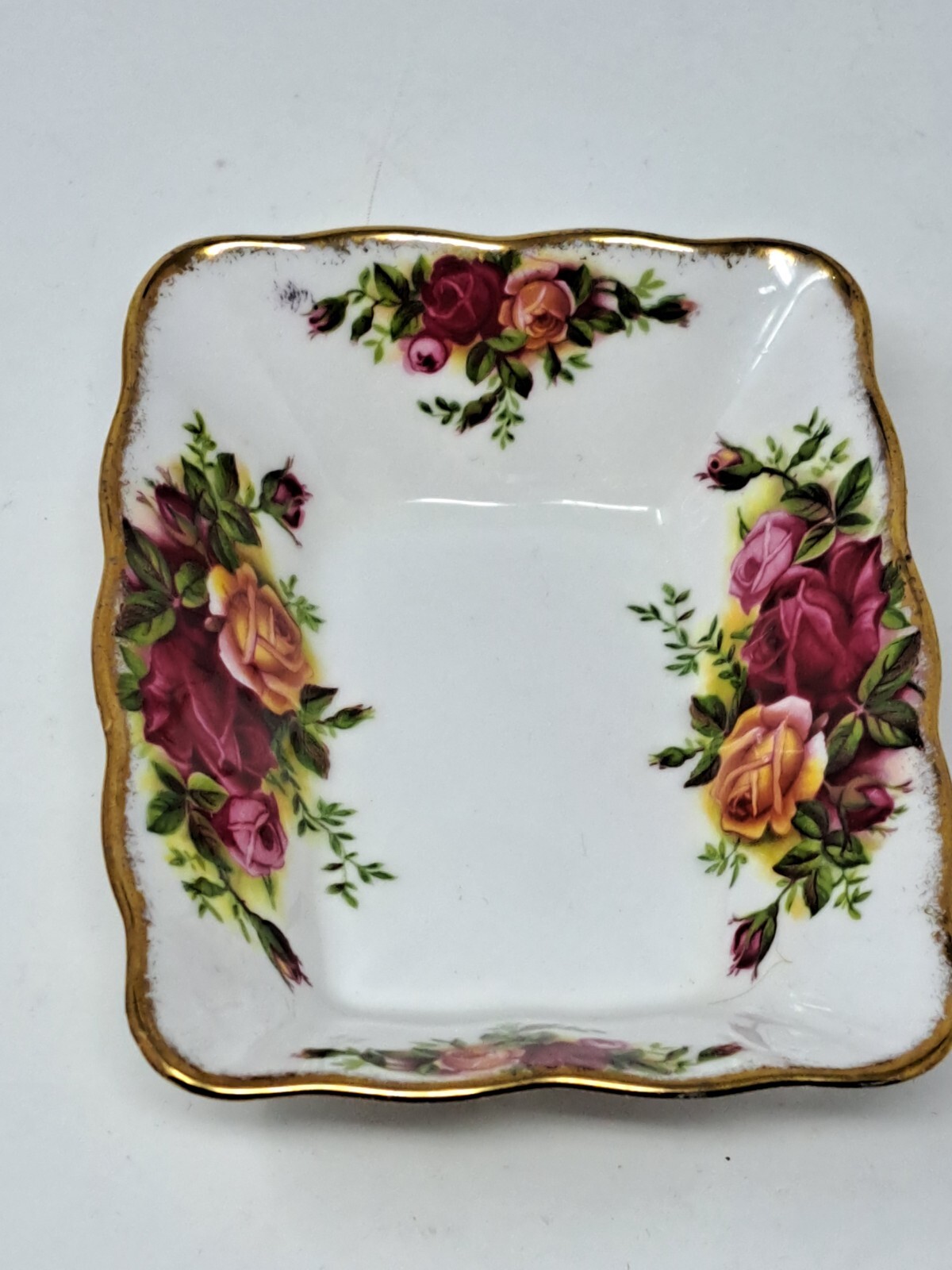 Royal Albert Old Country Roses Rectangular Candy or Trinket Dish Gold Trim