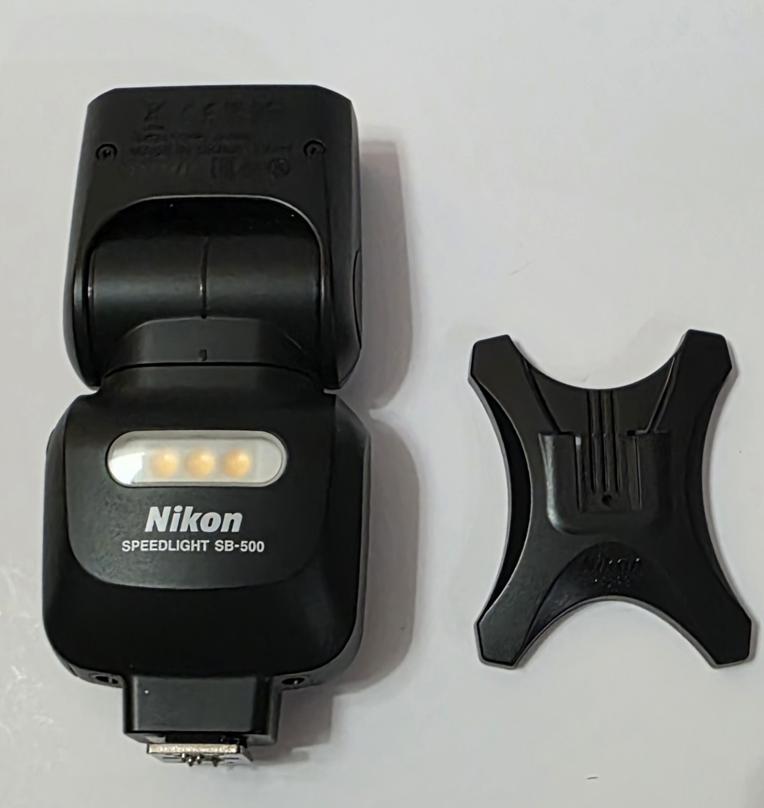 Nikon SB-500 Speedlight TTL Flash w/ Nikon AS-23 Stand - Tested - Excellent