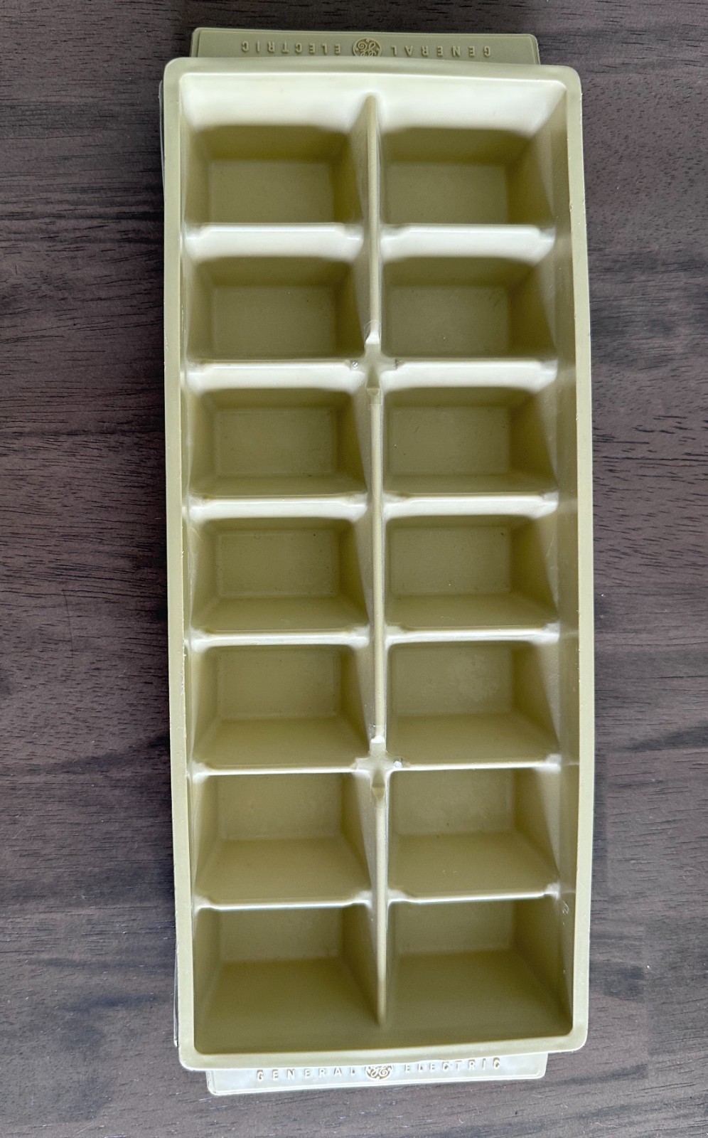Vintage 70s General Electric GE Ice Cube Tray Plastic Stacking Harvest Gold