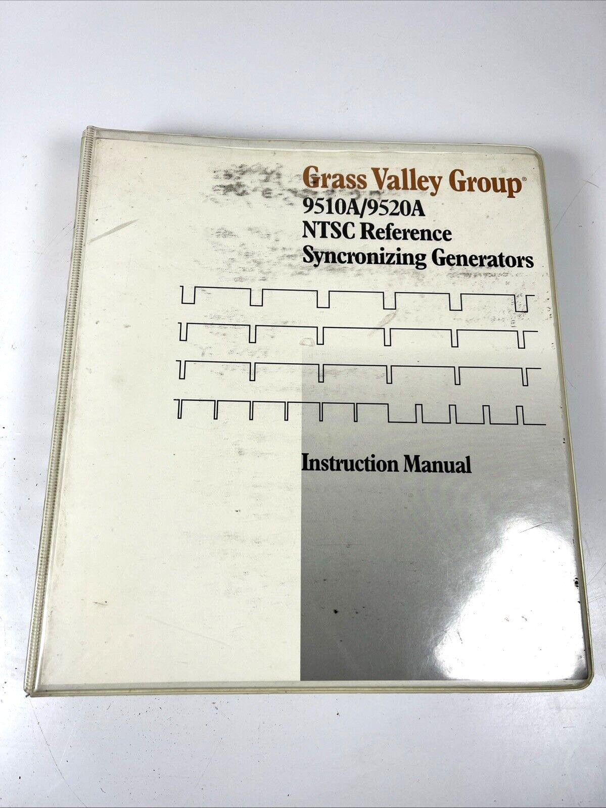 Grass Valley Group 9510A/9520A NTSC Reference Syncronizing Generators Manual