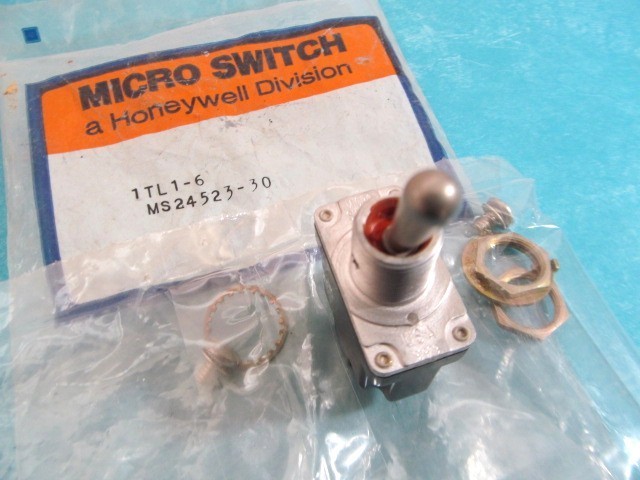 Micro Switch HONEYWELL 1 TL 1-6 Toggle Switch MS24523-30 NEW