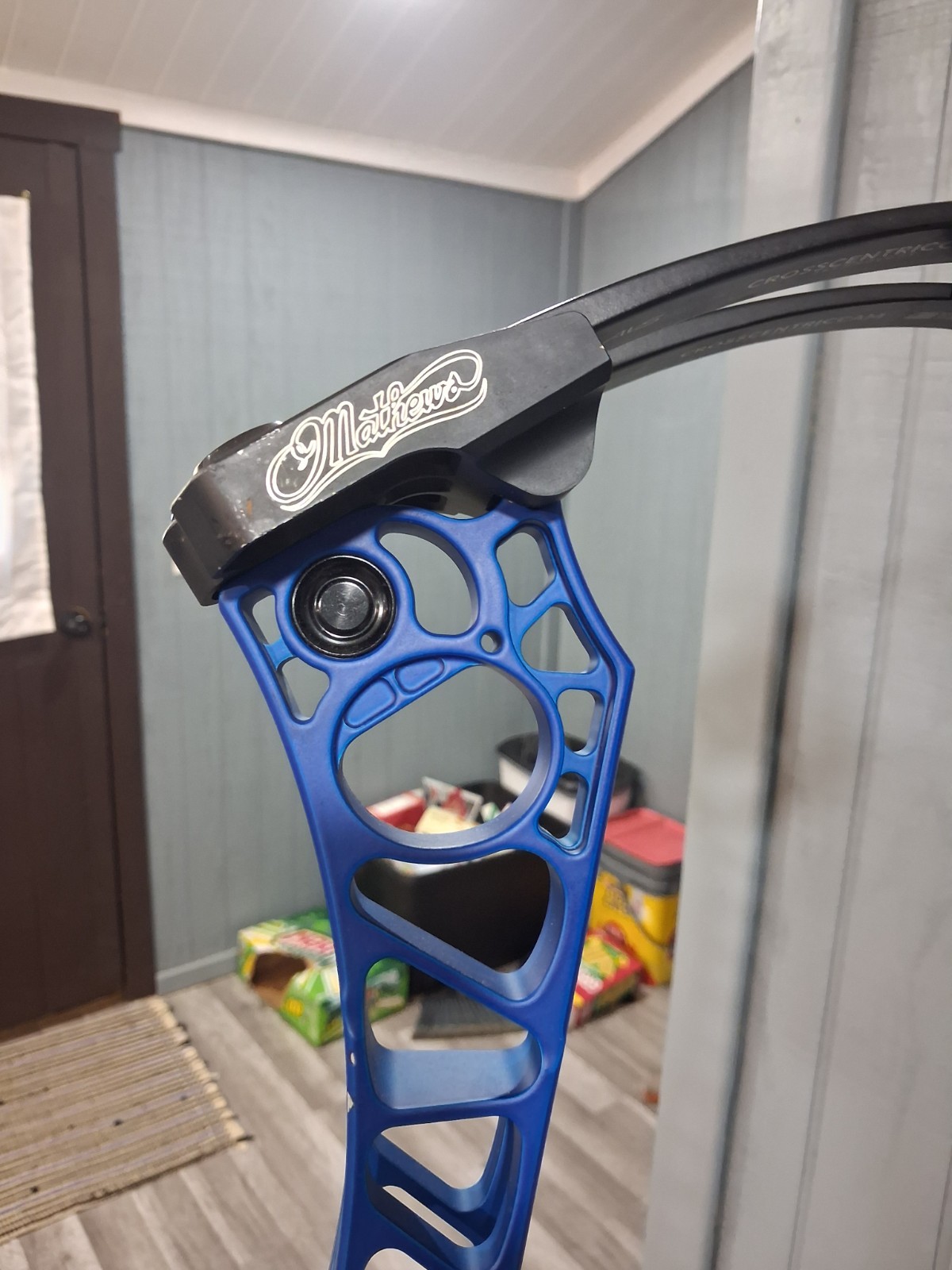 Mathews TRX 38 G2 60#Limbs