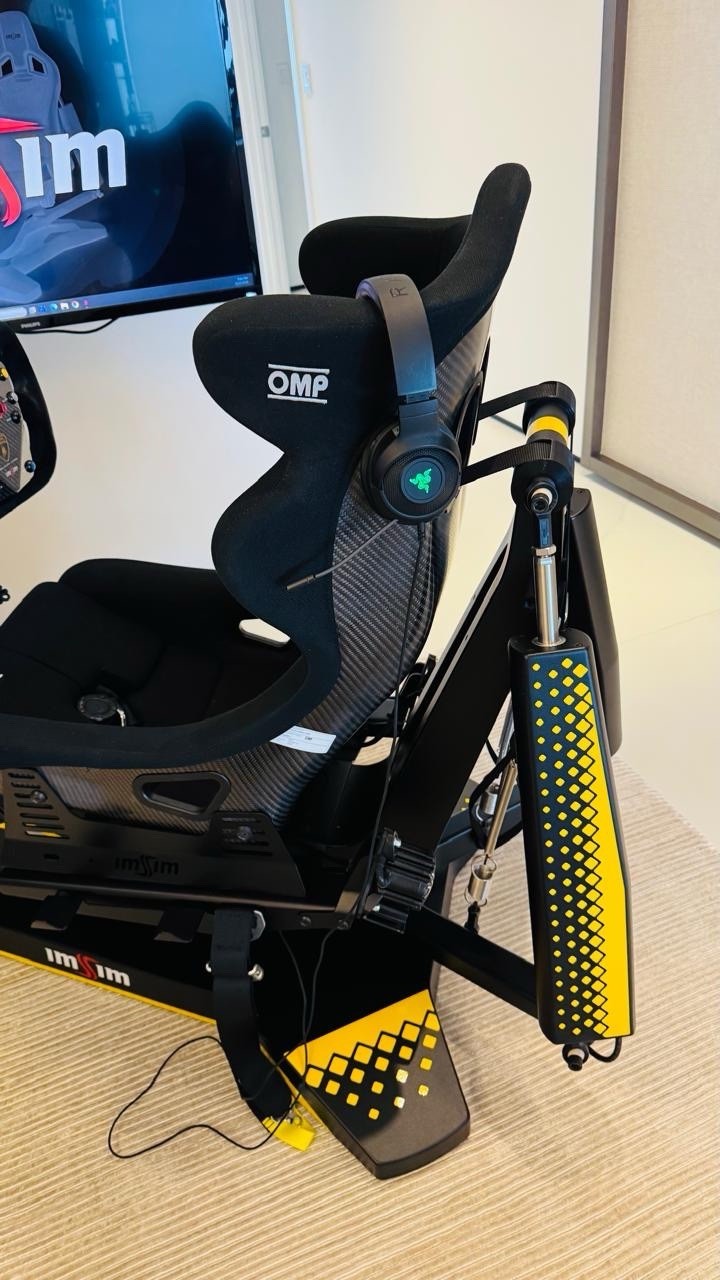 🏎️ PRO RACING SIMULATOR – IMSIM Lamborghini Edition