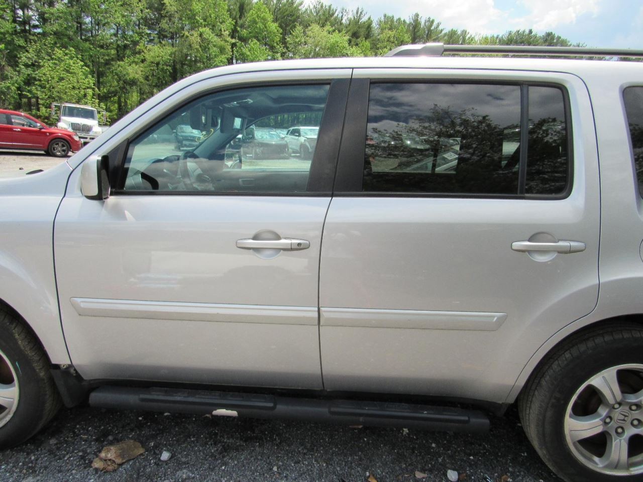PILOT 2015 Glove Box 1047499