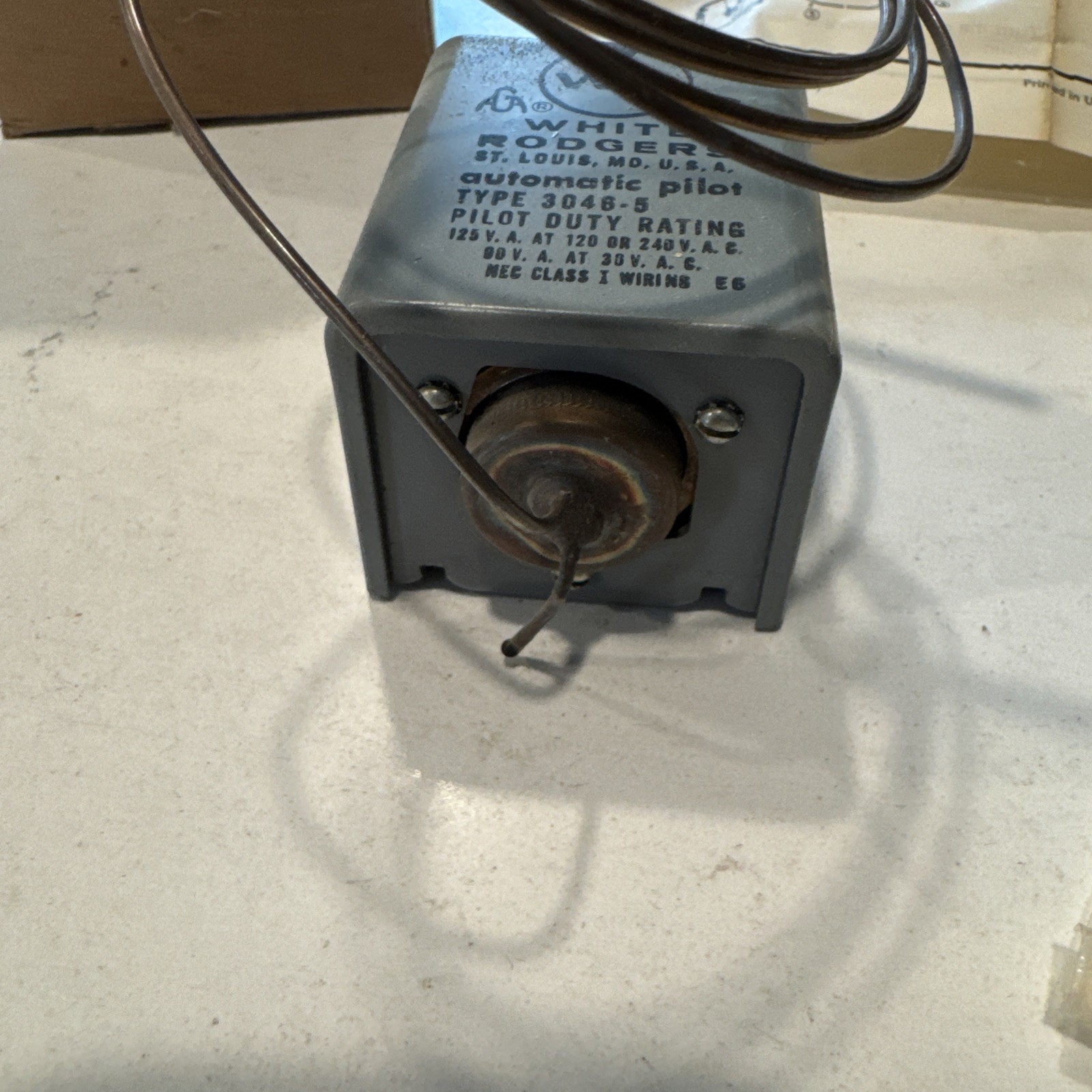 New White-Rodgers 3046-5 Automatic Pilot Flame Sensor 42” Capillary