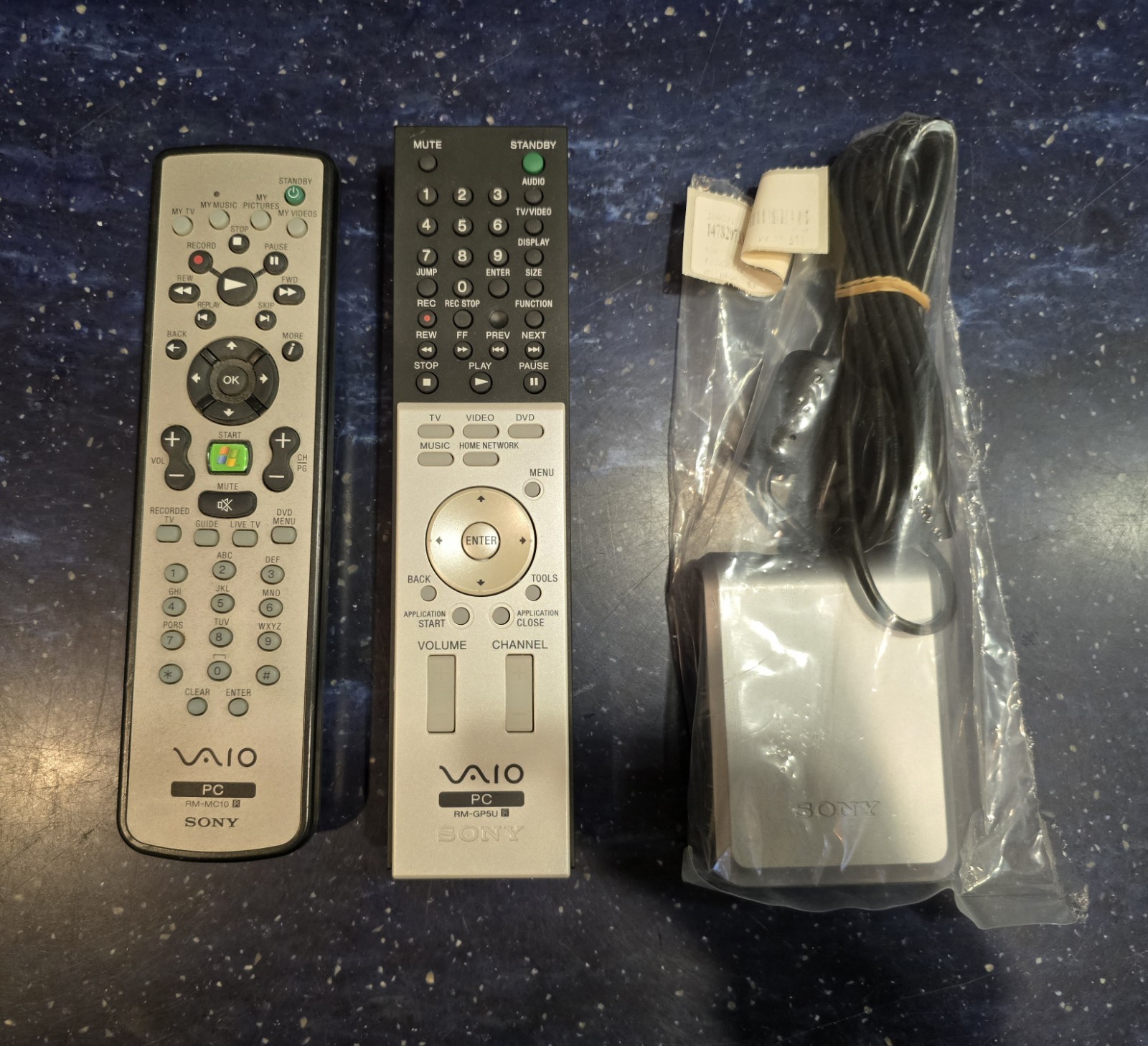 Sony VAIO RM-GP5U & RM-MC10 PC Remote Controls w Infrared Receiver PCVA-IR8U