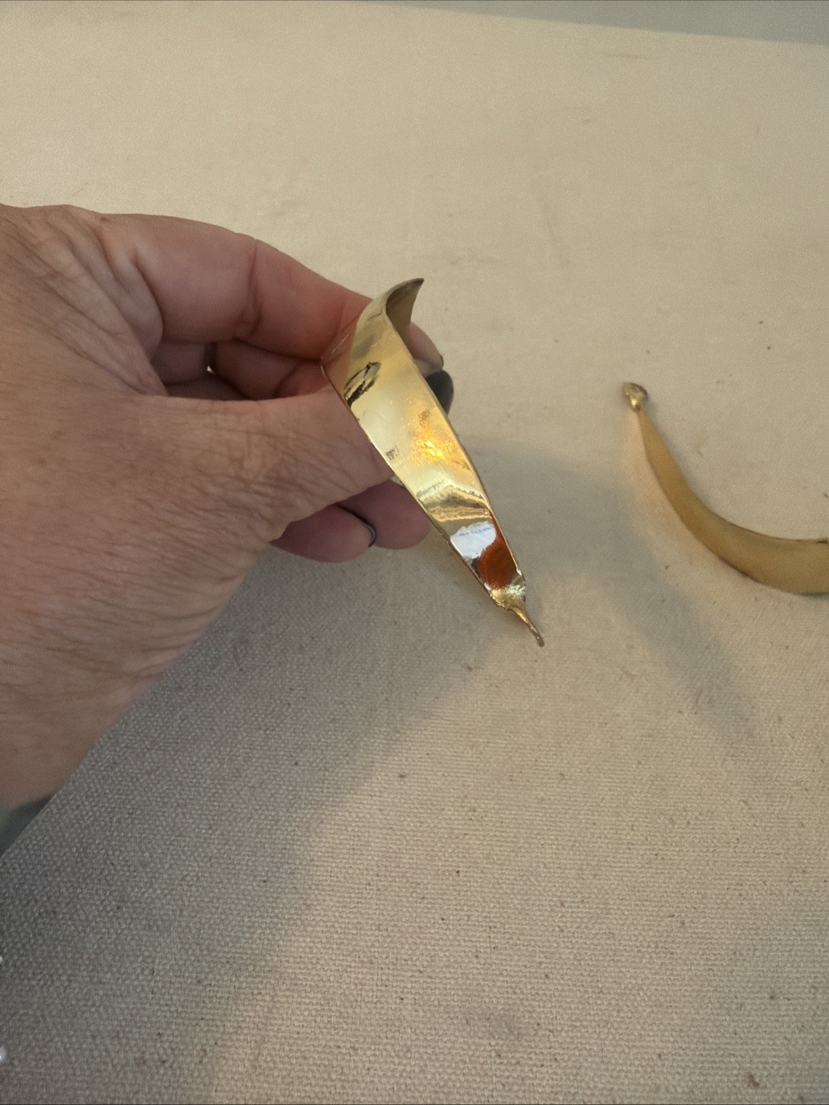 Gold Tone Solid Heel Cap NEW