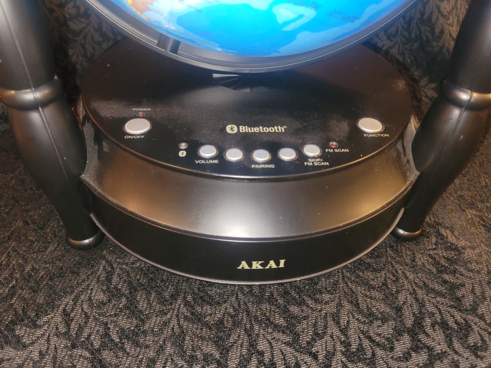 Akai Bluetooth Speaker with a Rotating Globe Model GLU703BT