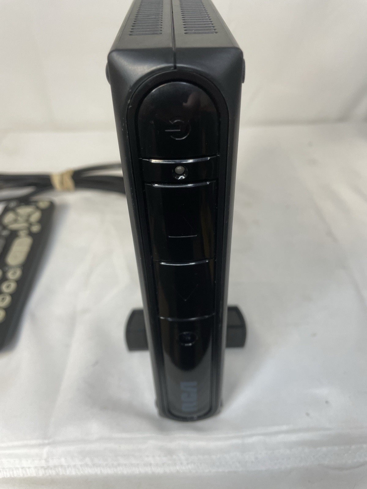 RCA Digital TV Converter Model DTA809 with Remote