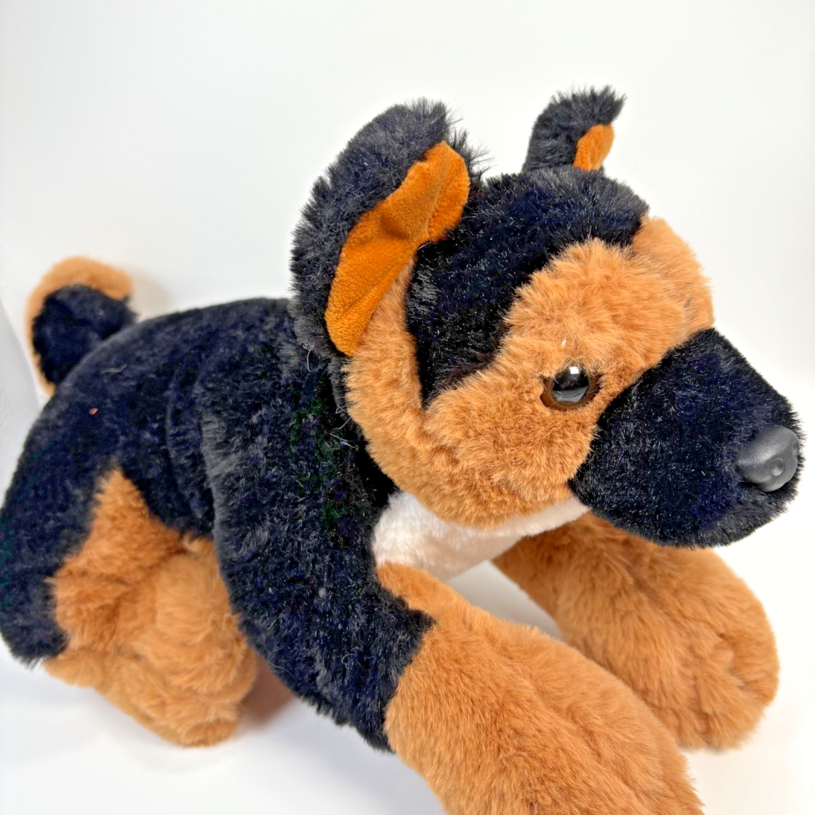 FAO Schwarz Realistic German Shepard Plush 13” Stuffed Animal Stuffy Soft Dog