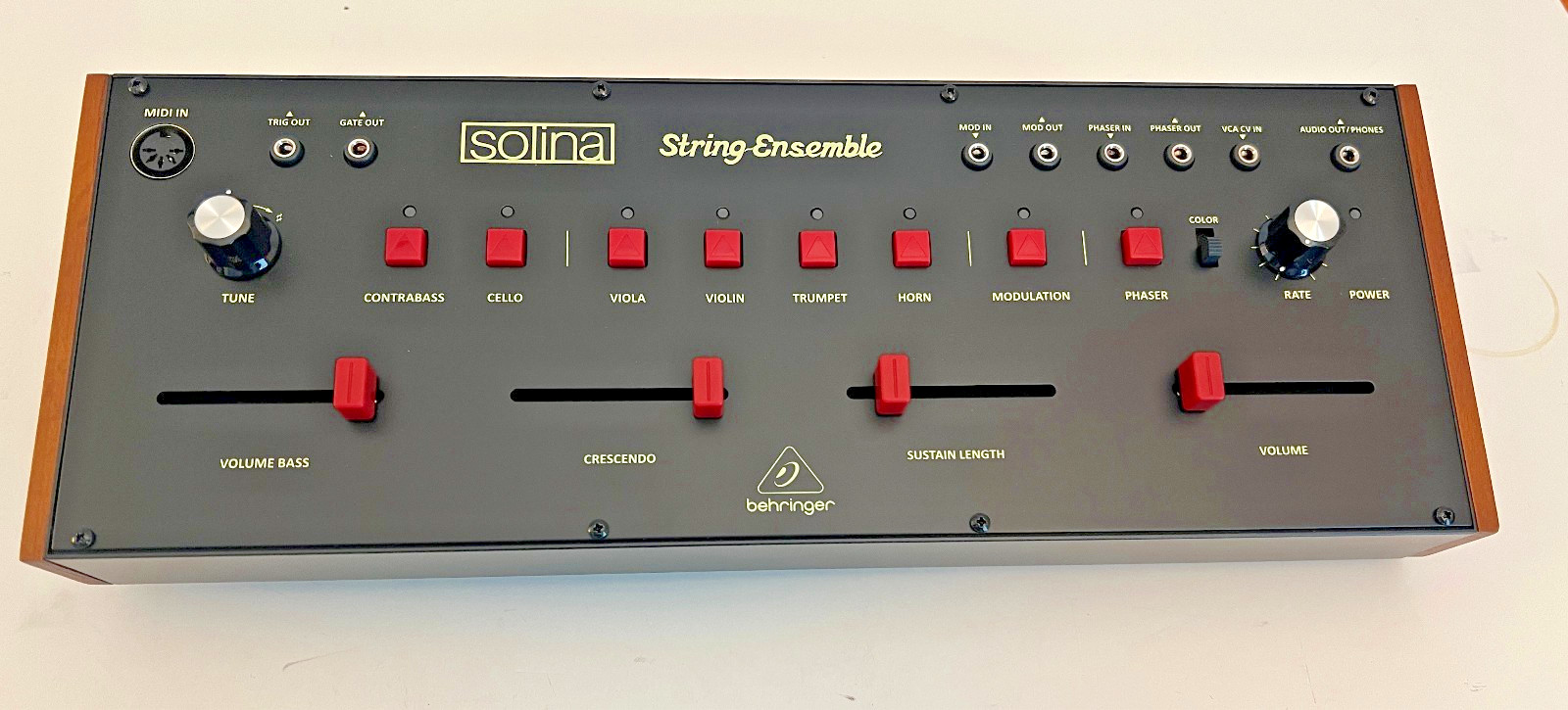 Behringer SOLINA STRING ENSEMBLE Analog Synthesizer Module