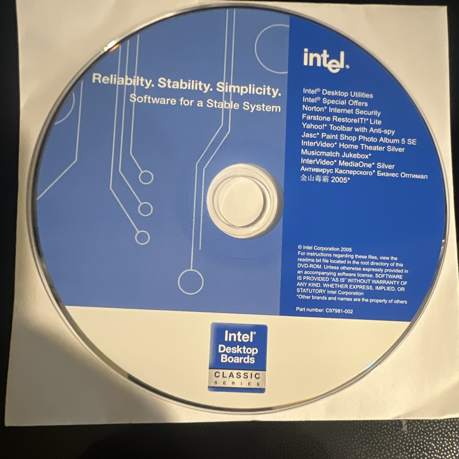 Intel Desktop Utilities Utility Suites Software CD Windows English C97981-002