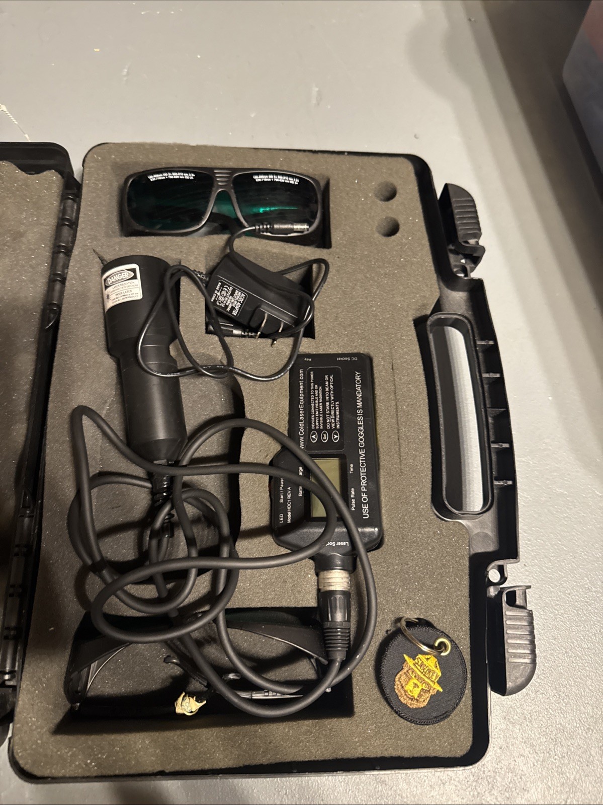COLD LASER EQUIPMENT Cold Laser HDC1 Rev A & HDC1 System