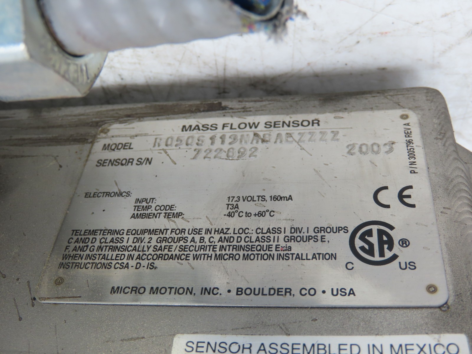 Micro Motion R050S113NABAEZZZZ Mass Flow Sensor 1/2" *Ink Residue Needs Cleaned*
