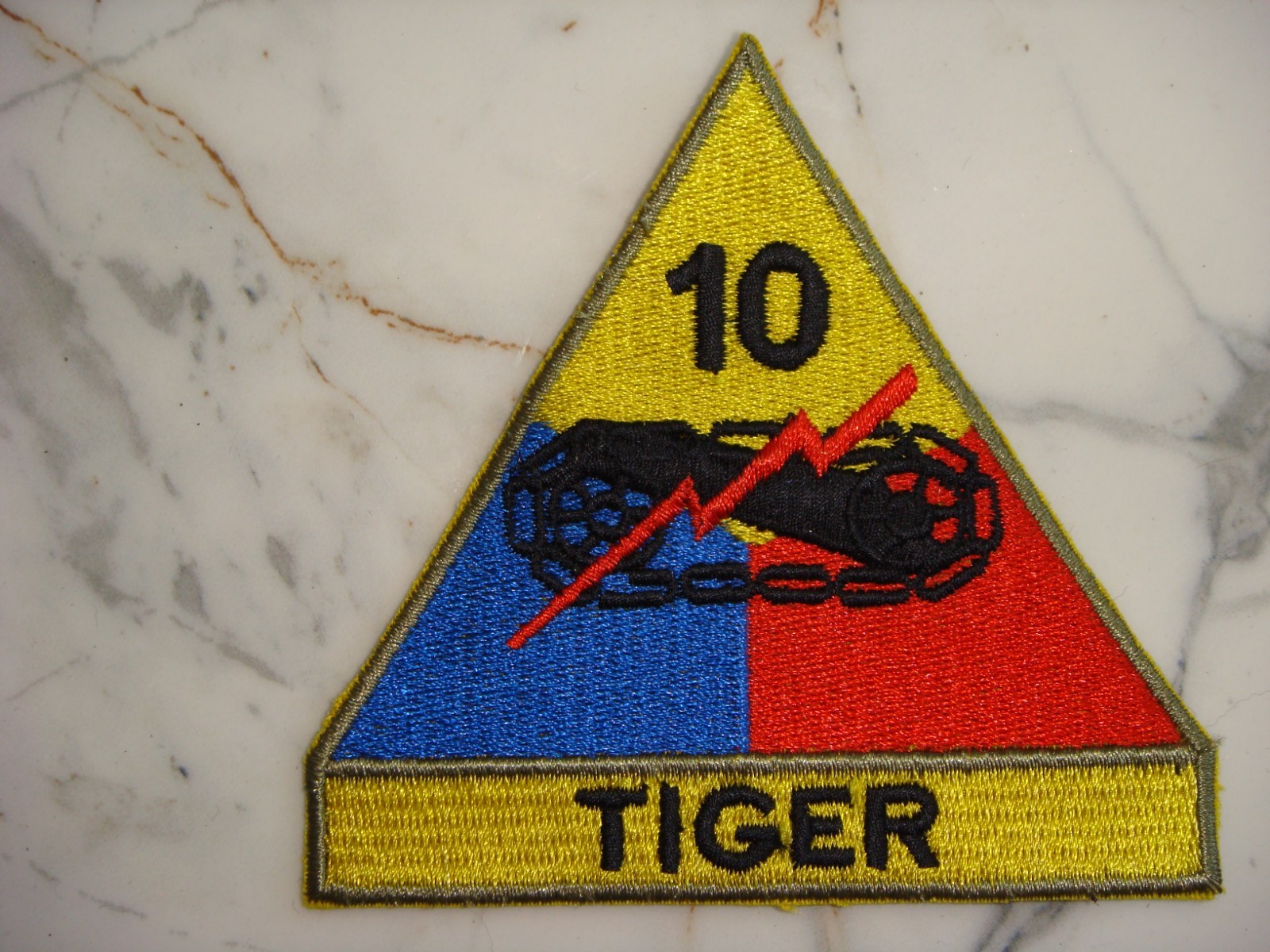 US ARMY 10th ARMORED DIVISION TIGER PATCH