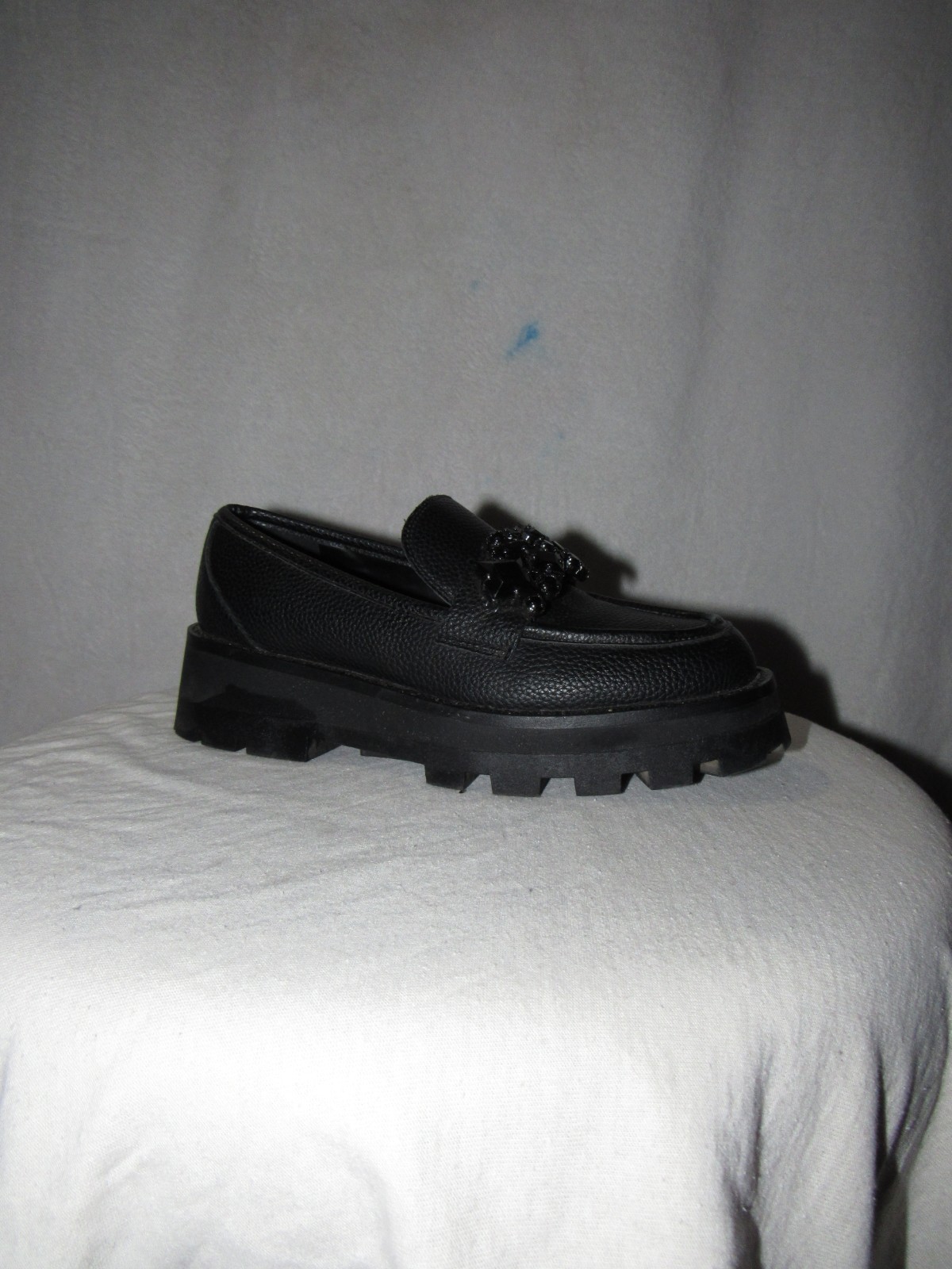 Elegant studed Loafers