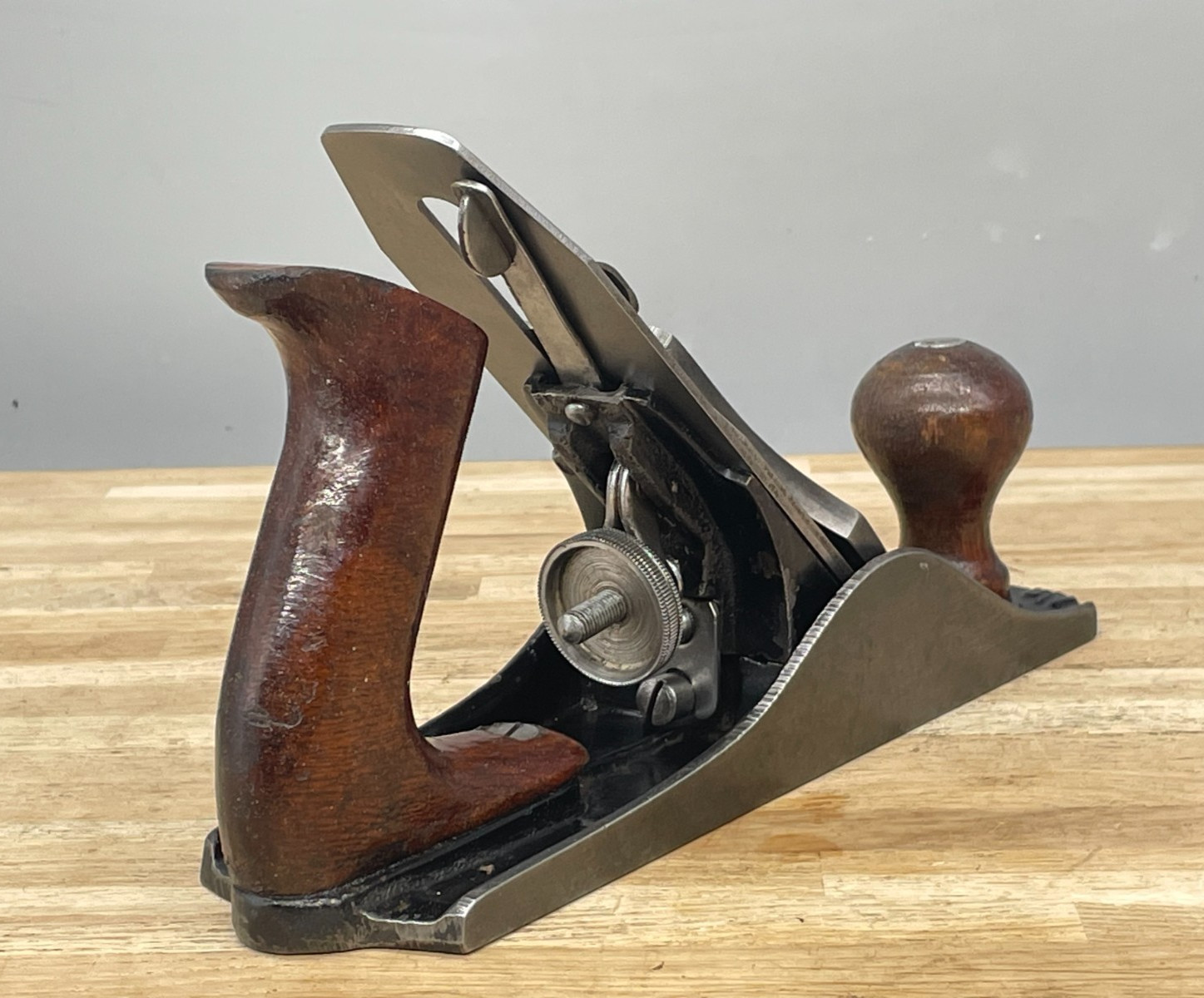 Vintage No 4 Smoothing Plane Woodworking Carpenter Old Tool