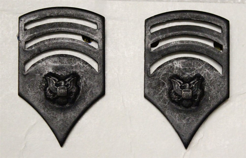 Enlisted Rank Pins: Army Specialist E-7 - subdued pair