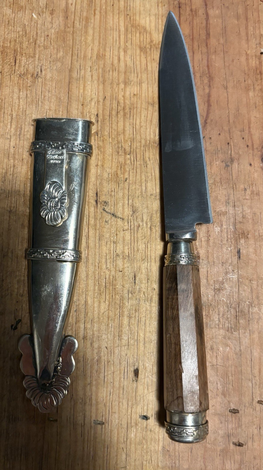 Estilo Austral Knife