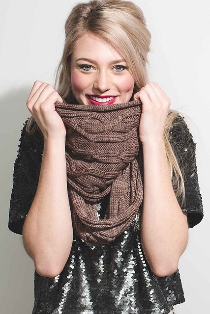 Knitscene Winter 2017 - Interweave Knitting Pattern Magazine - 17 Designs
