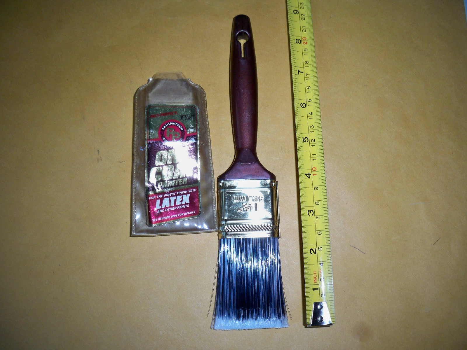 1-1/2"  NYLON  ONE COAT  PAINT BRUSH   NEW OLD STOCK