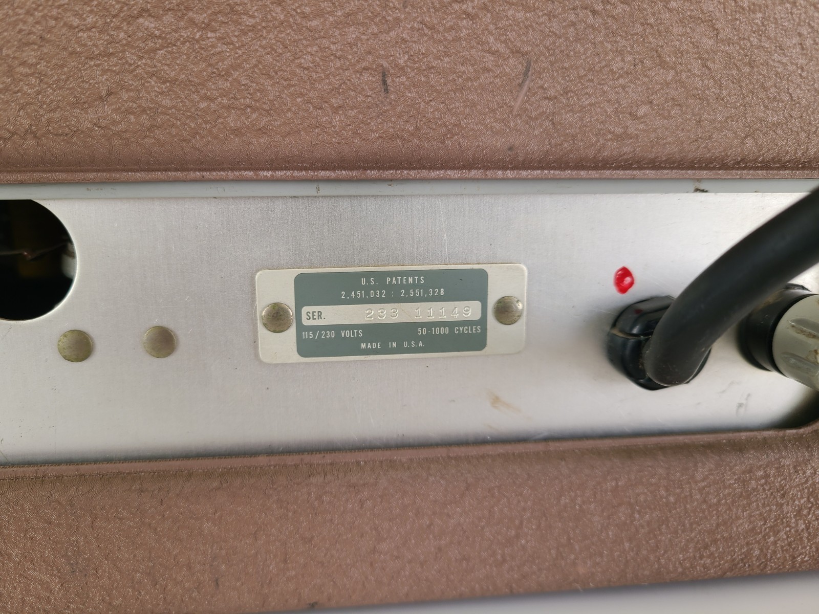 Hewlett Packard 650A Test Oscillator Unit, Powers Up, UNTESTED