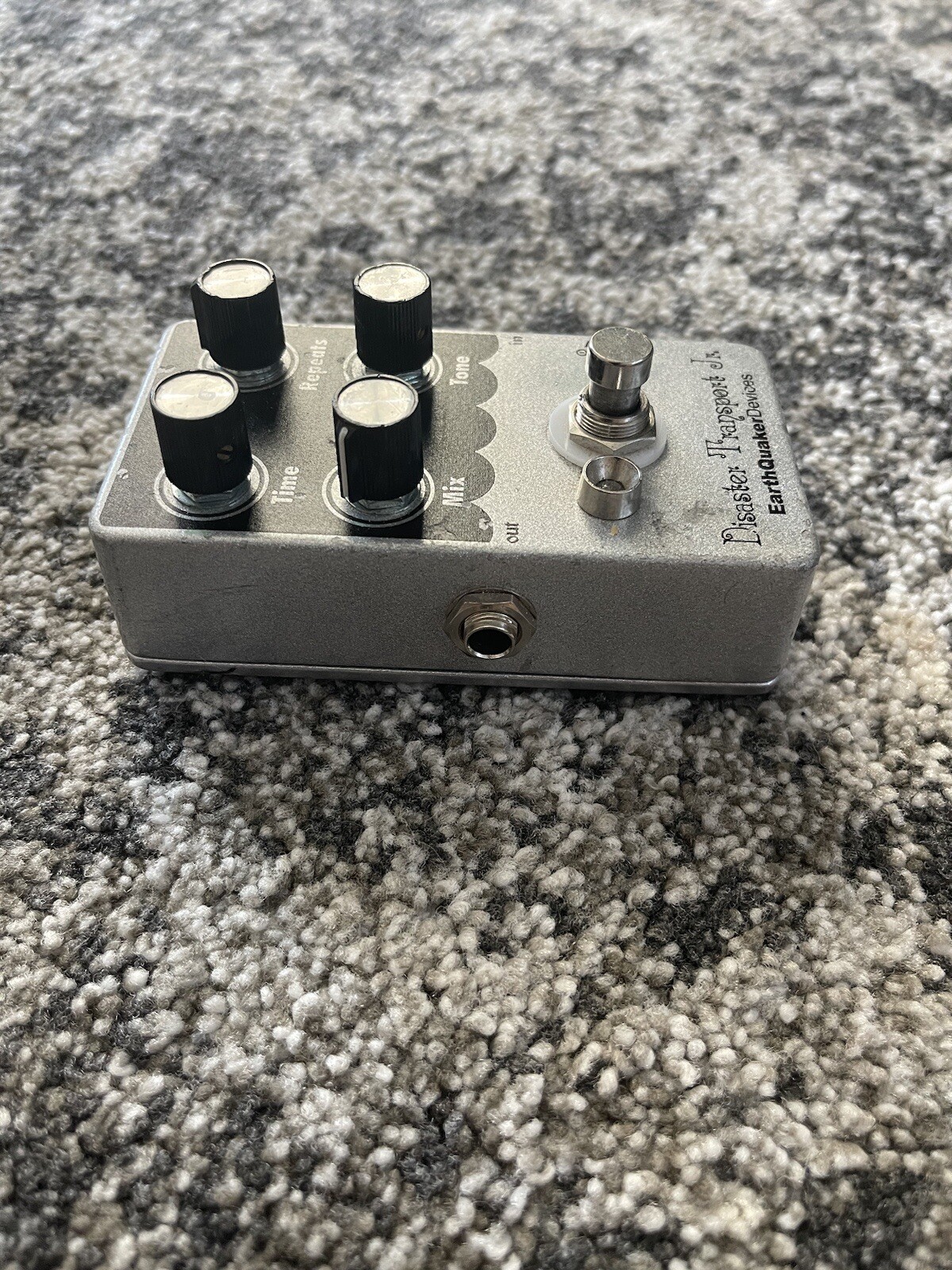 EarthQuaker Devices Disaster Transport Jr. Delay Echo Guitar Effect Pedal
