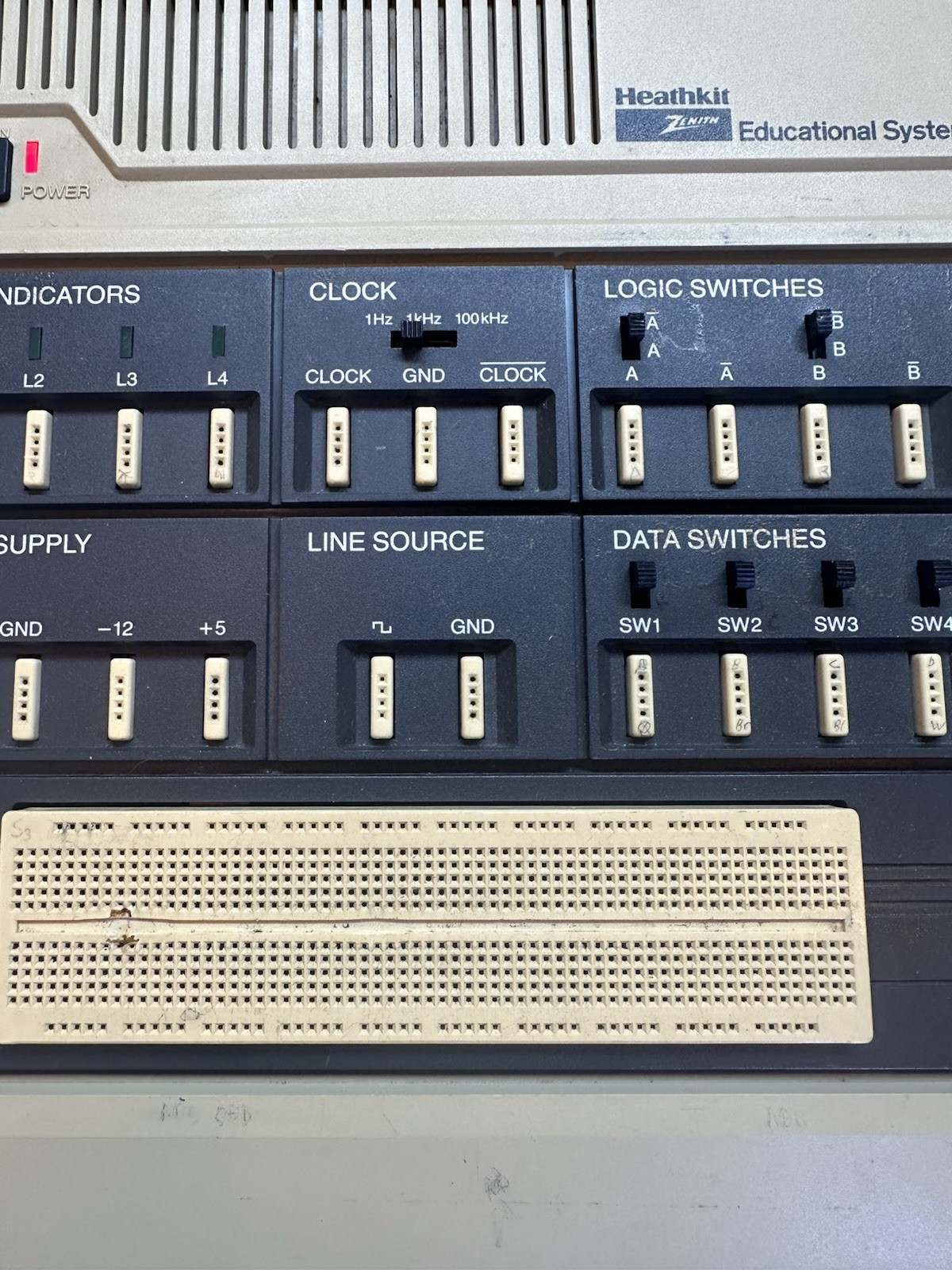 Heathkit ET-3700 Analog Trainer