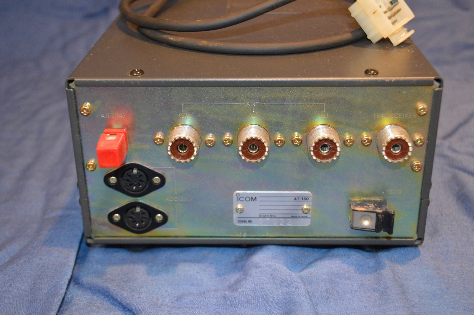 ICOM AT-150 Antenna Tuner