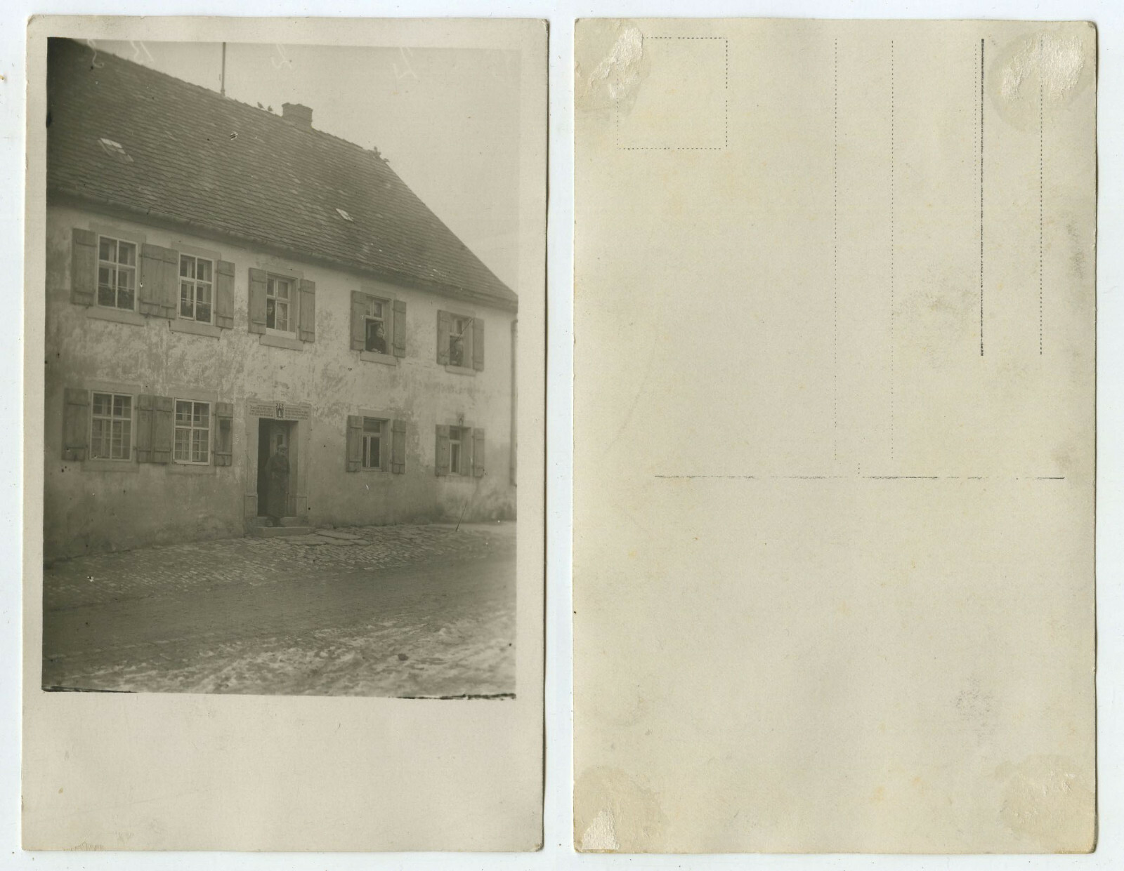 60922 - House with People in Windows - Undated Photo