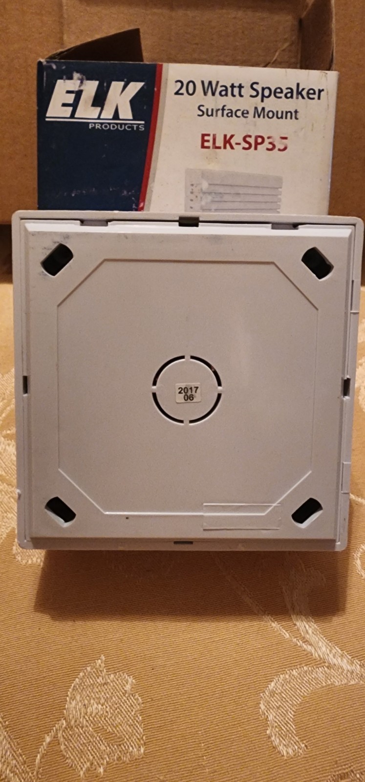 ELK SP35 Speaker 20 Watt MISSING MOUNTING SCREWS