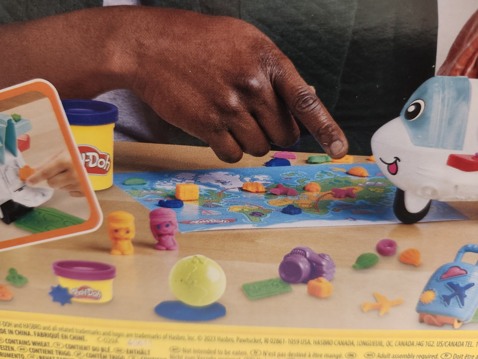 Play-Doh Airplane Explorer Starter Set with Jet & World Map Playmat