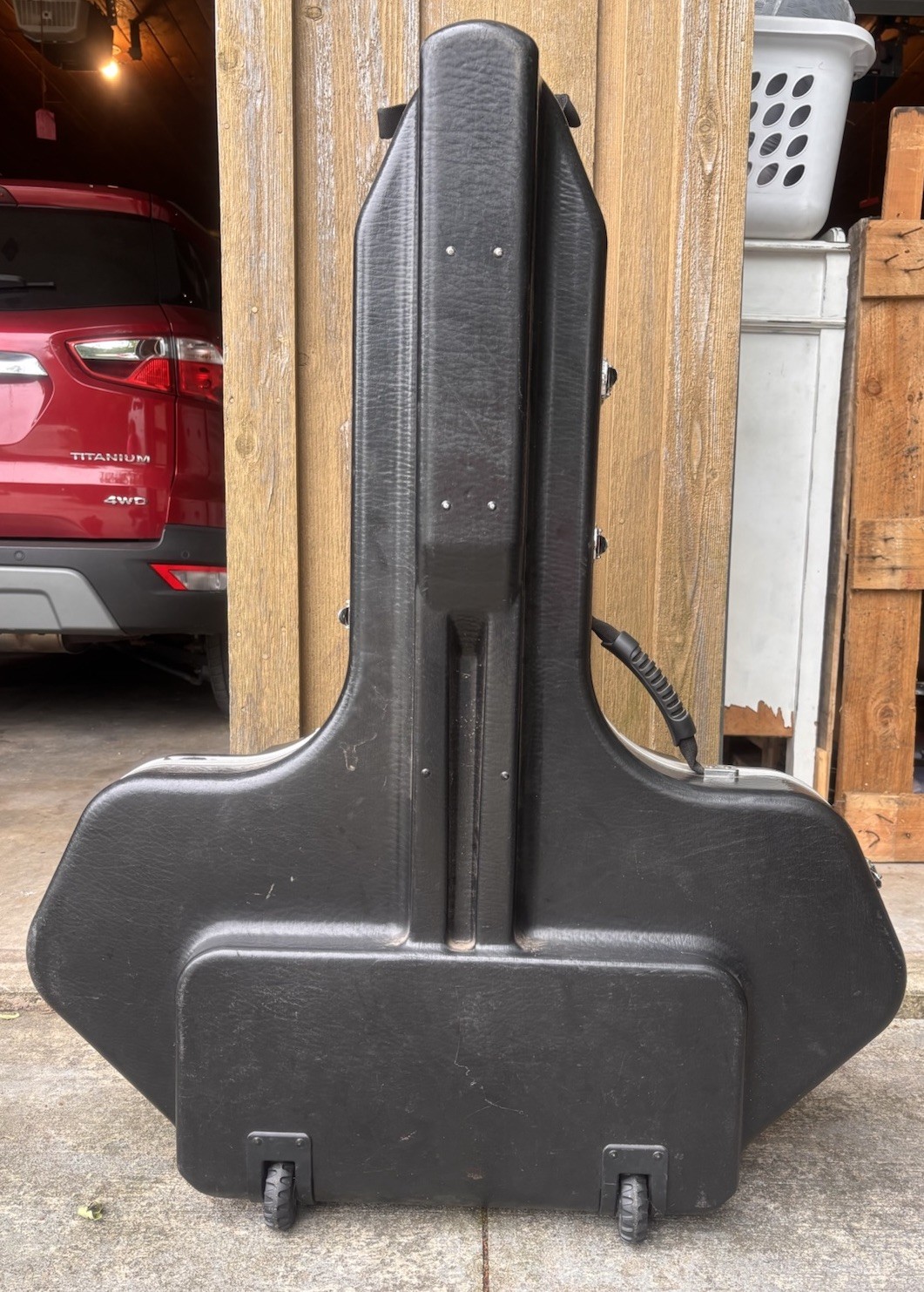 Vanguard Bow Case Hard Rolling Case