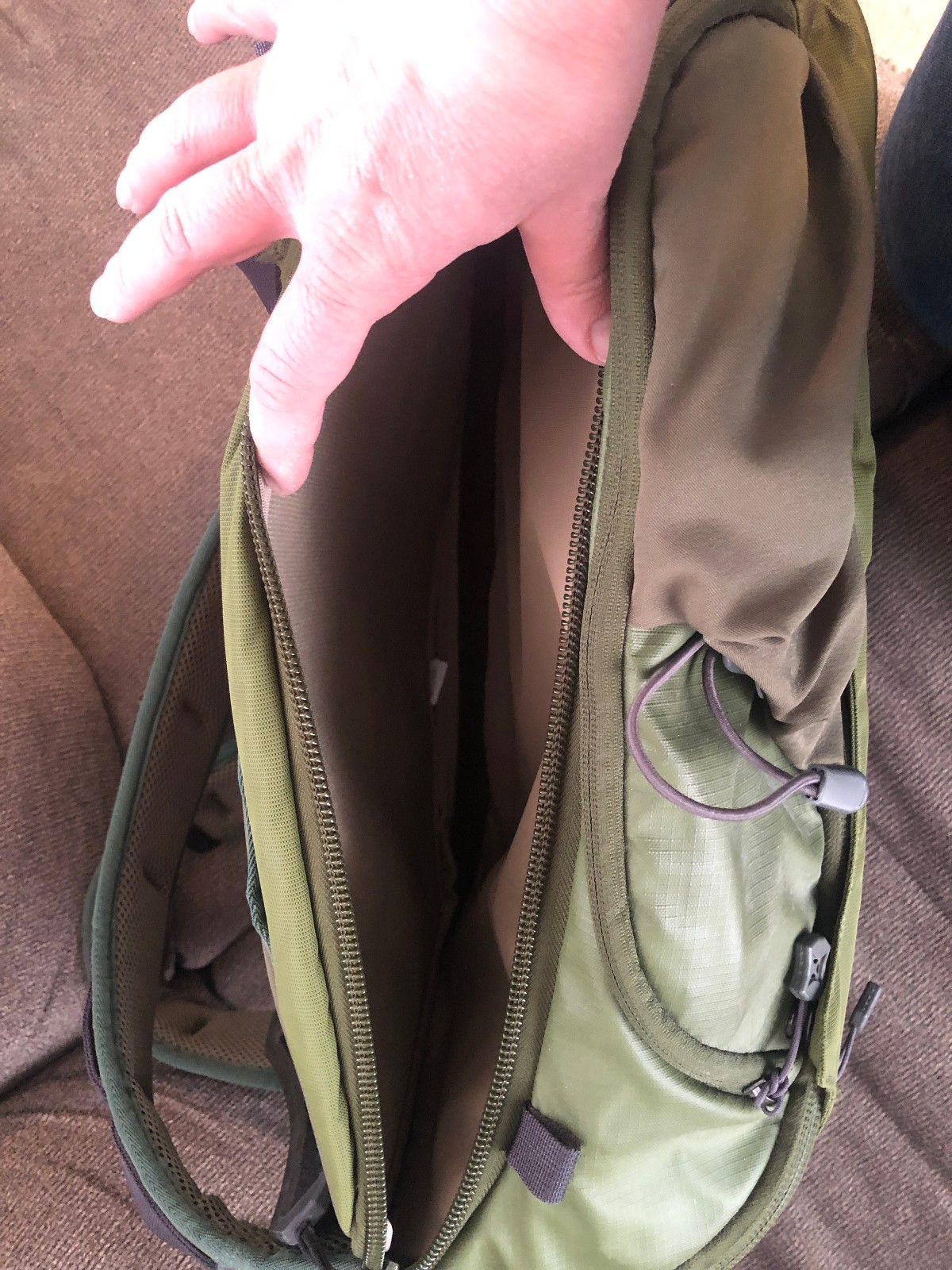 Vertx Gamut 2.0 Backpack, Canopy Green, 25 Liters