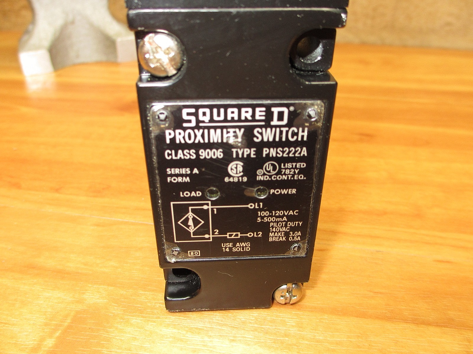 Square D 9006 PNS222A *NEW* Proximity Switch Sensor