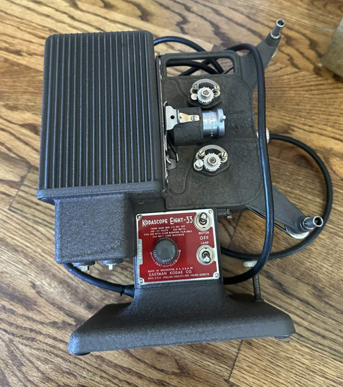 Kodascope Eight-33 Working condition - with Box, Clean!