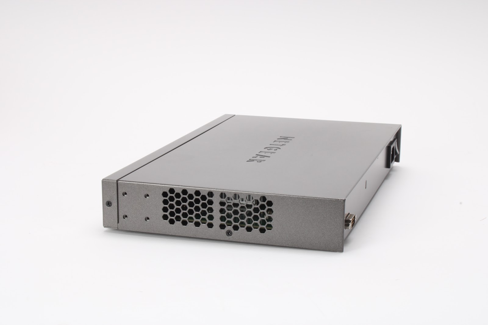 NETGEAR SRX5308 Prosafe Gigabit Quad WAN SSL VPN Firewall With Accessories