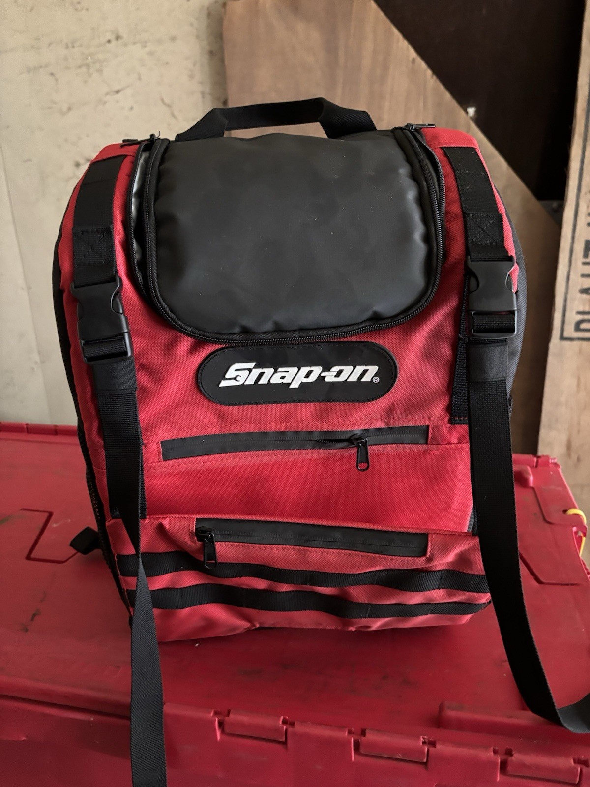 *New* Snap On Tools Cool Box Lunch Bag Backpack Rucksack Rare Collectible