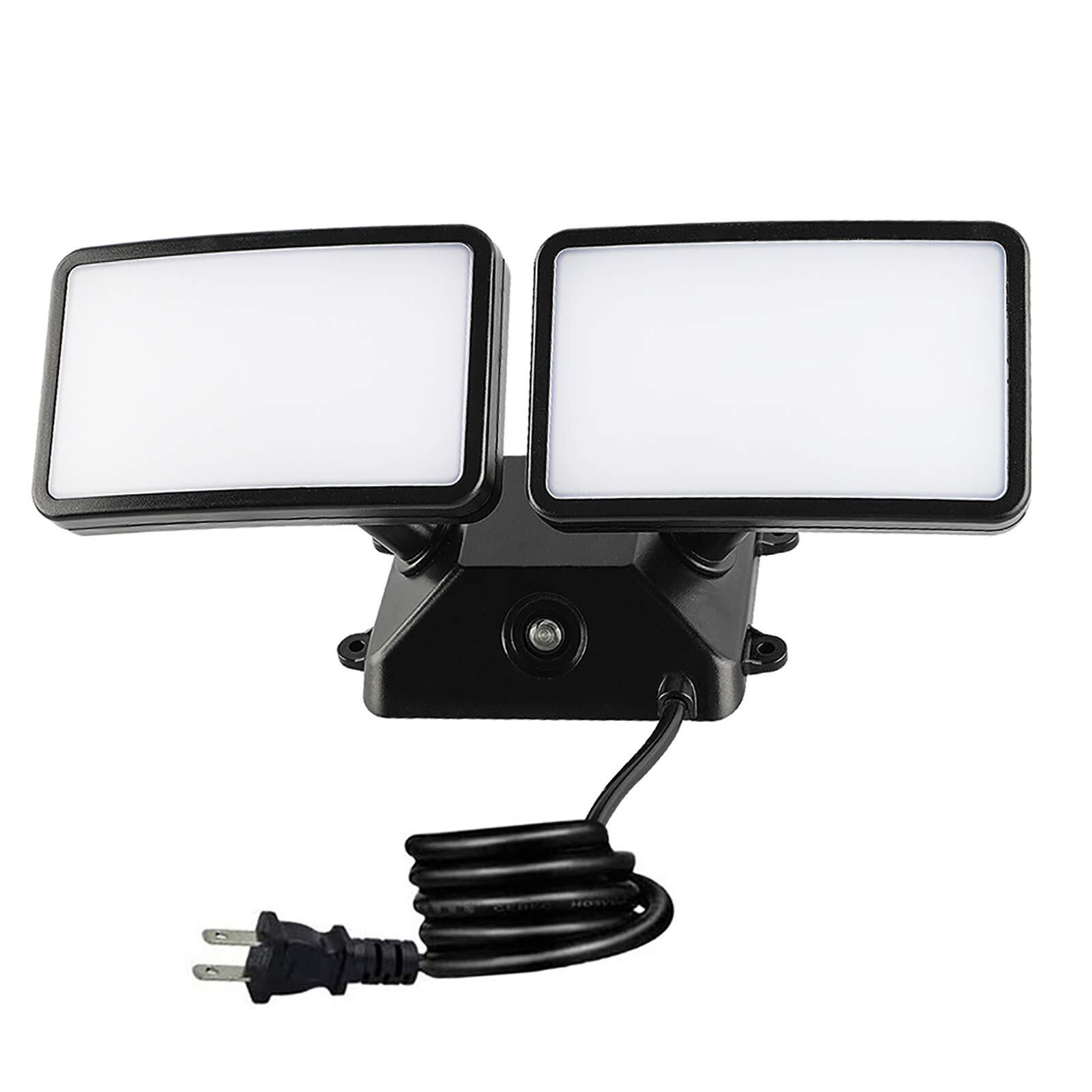 Dusk to Dawn LED Security Light,18W Plug in Flood Light Outdoor,5000k Dayligh...