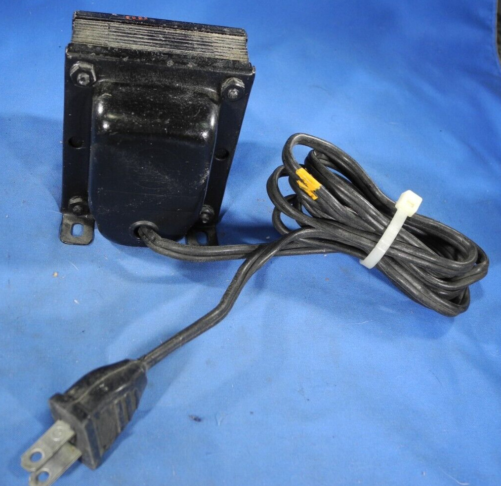 UTC Model R-72 Isolation Transformer (TESTED!)