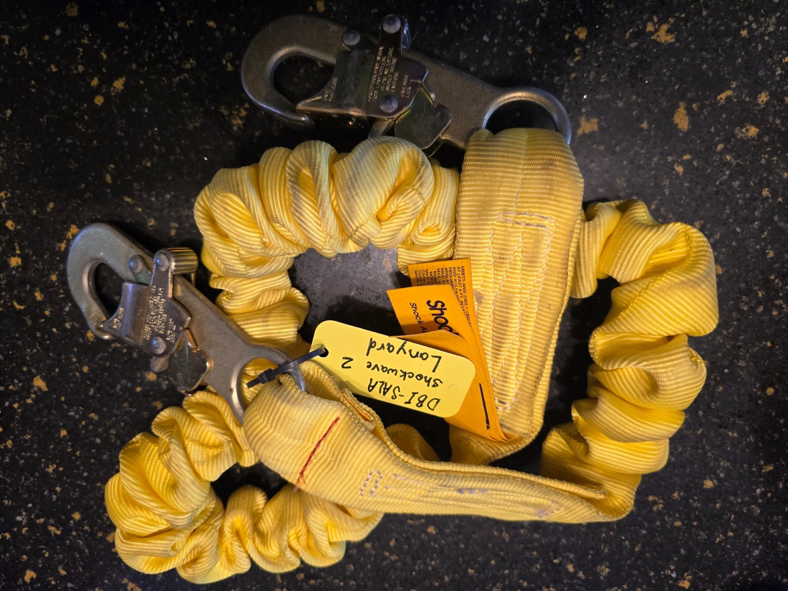 3M DBI SALA Shockwave 2 Shock Absorbing Lanyard Fall Protection 6'