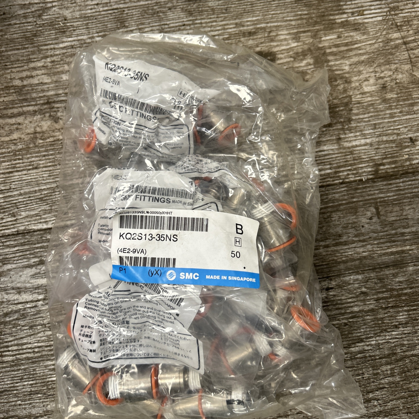 smc kq2s13-35ns tube connector