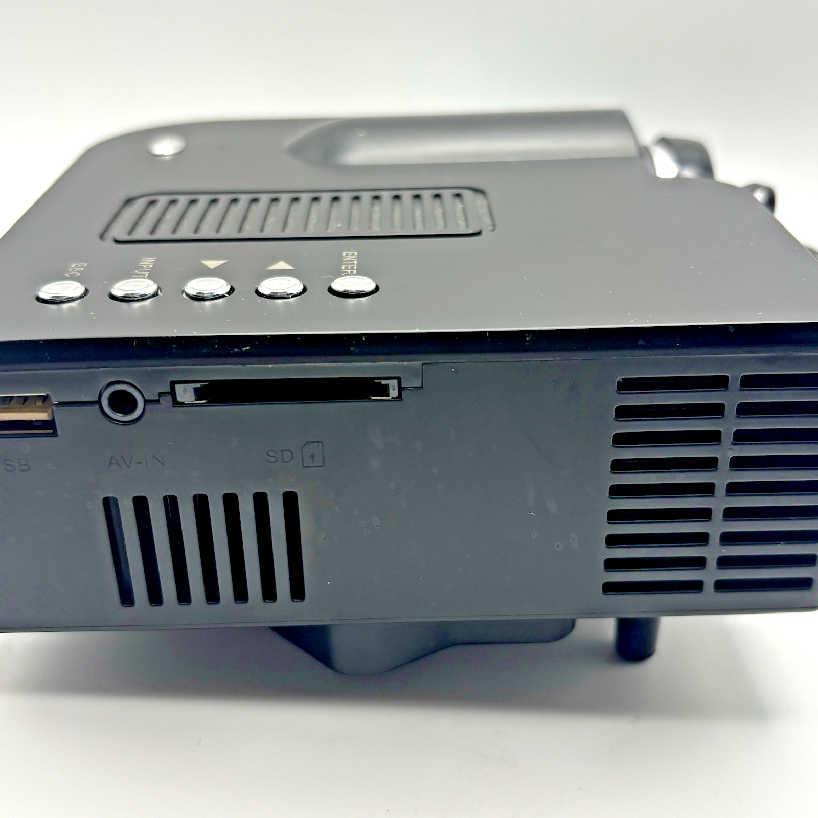 Portable Mini LED Entertainment Projector LCD Image System Projects Up To 60"