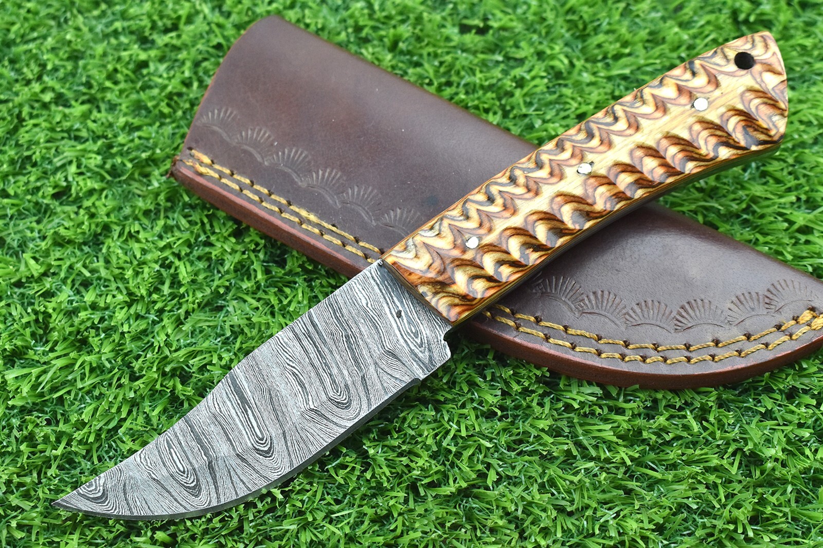 Damascus steel forged handle scale skinning knife with Leather sheath -5282