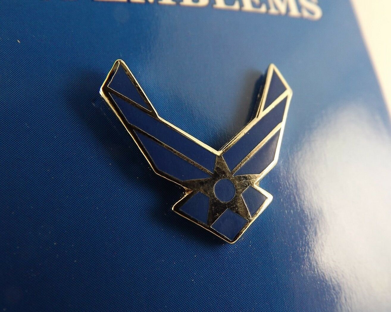 FREE SHIP Lapel Pin U.S. Air Force Logo II Wings Blue Enamel 3/4"