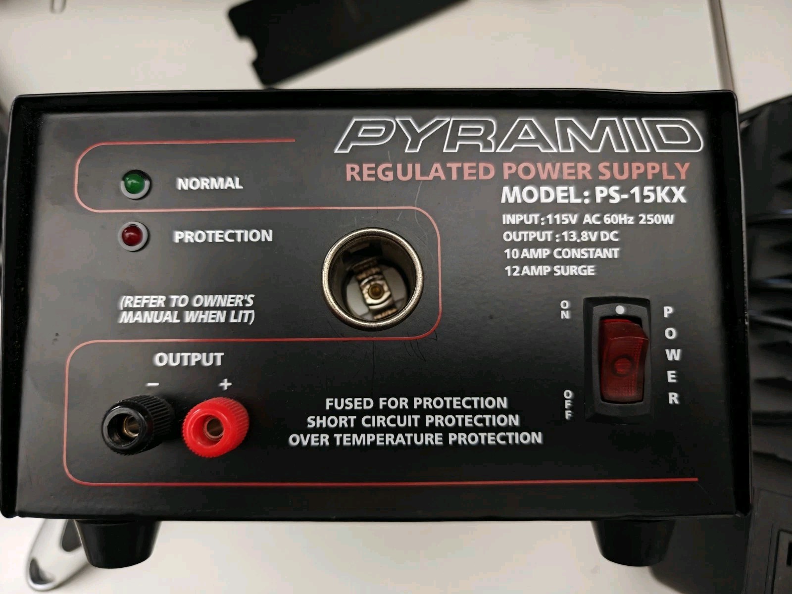 Pyramid PS15KX Cigarette Lighter Adapter 13.8-Volt 10A Power Supply