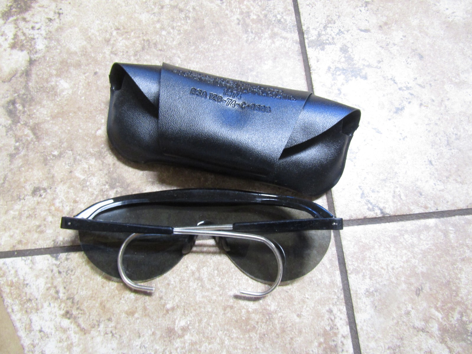 GENUINE US MILITARY VIETNAM ERA 1974 SUNGLASSES SPEC SGL STOCK # 8465-161-9415