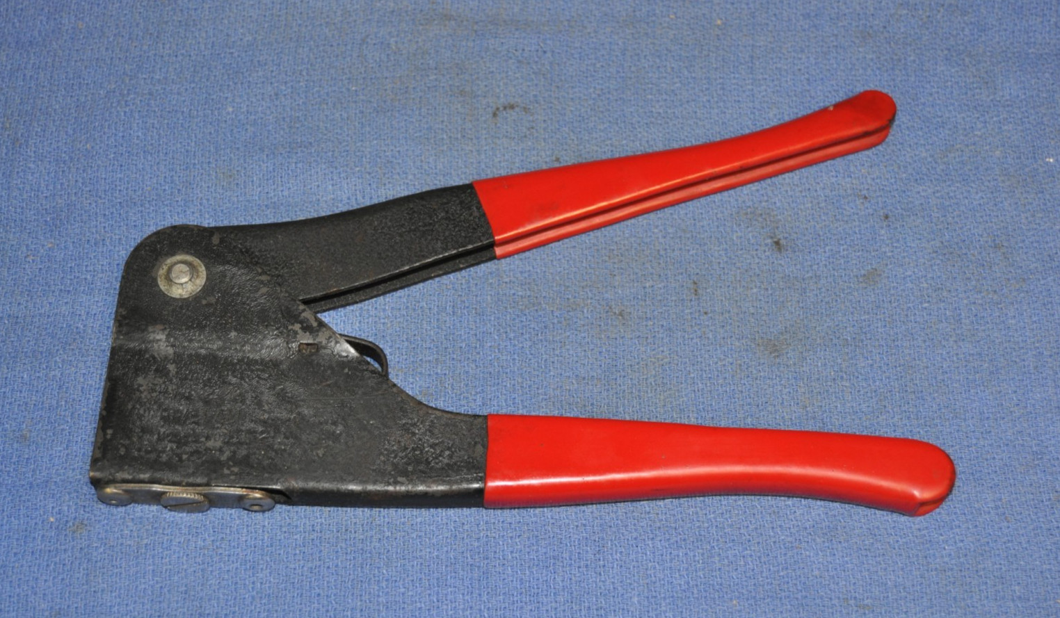Marson Rivet-All riveter Model No. CT-2 hand riveter